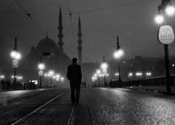 Orta Güler: A Play of Light and Shadow standı açılıyor