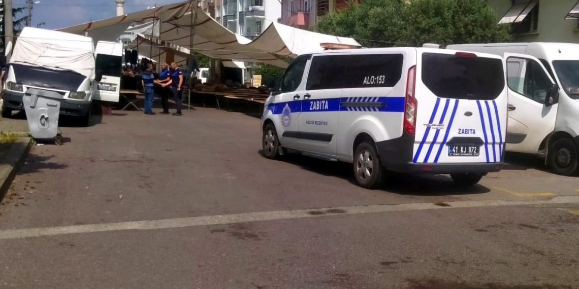 Pazarda cinayet: Para istedi, vermeyince öldürdü