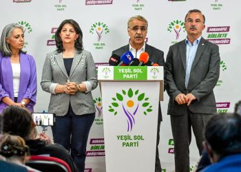 Pervin Buldan ve Mithat Sancar kongrede aday olmayacaklarını açıkladı