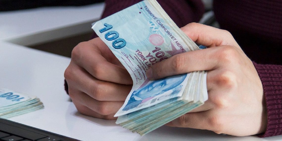 Piyasada nakit düşüncesi ve karşılıksız çek arttı: Özel bankalar krediyi durdurdu, kamu bankaları sınırladı