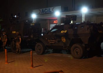 Şanlıurfa’da yol verme tartışması arbedeye dönüştü: 8 yaralı