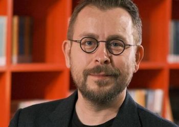 Şef Ömür Akkor kimdir, kaç yaşında?