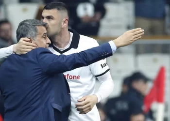 Şenol Güneş’ten Burak Yılmaz’ı Geri Döndürecek Formül