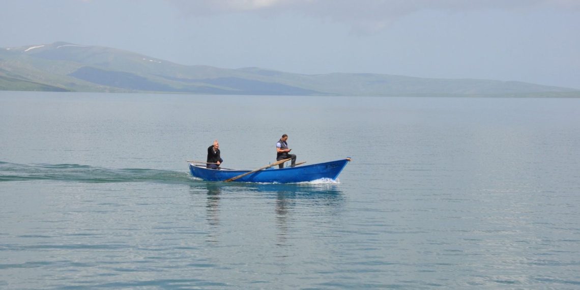 Su düzeyi düştü, balıkların üreme alanları kurudu
