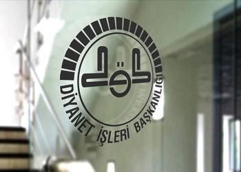 Teşrik tekbiri nedir, ne vakit başlar ve biter? Teşrik tekbirinin manası ve okunuşu