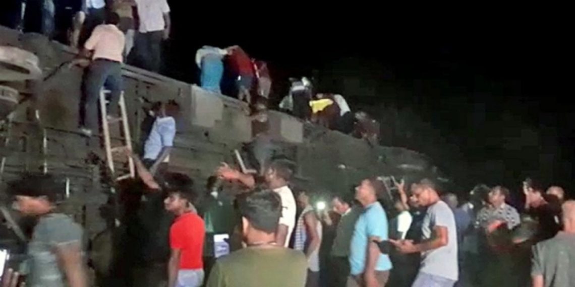 Tren Faciası: 260’tan Fazla Ölü!