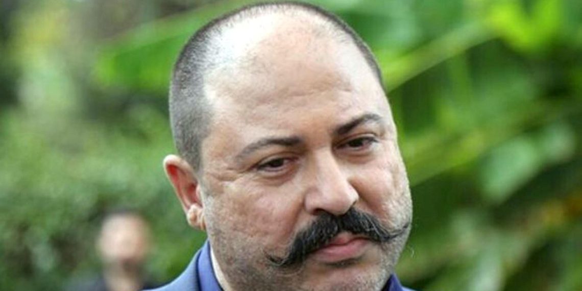 Uydurma içkiden zehirlenen oyuncu Şekip Taşpınar entübe edildi