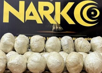 Van’da 19 kilo 348 gram esrar ele geçirildi
