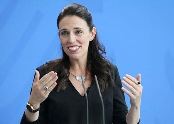 Yeni Zelanda’nın eski Başbakanı Ardern’e liyakat nişanı