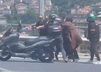 15 Temmuz Şehitler Köprüsü çıkışında silahlı hengame