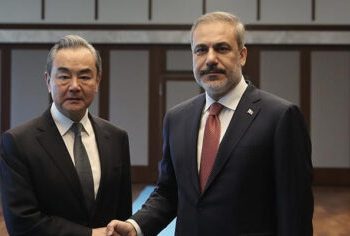 Çin Dışişleri Bakanı ilk ziyaretini Türkiye’ye yaptı