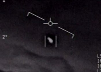 ABD hükümetleri UFO’ları gizledi tezi