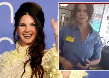 ABD’li müzikçi Lana Del Rey waffle dükkanında çalışırken görüntülendi