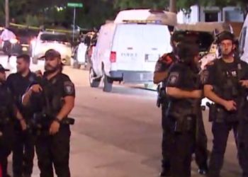 ABD’nin Texas eyaletinde silahlı akın: 3 meyyit, 8 yaralı