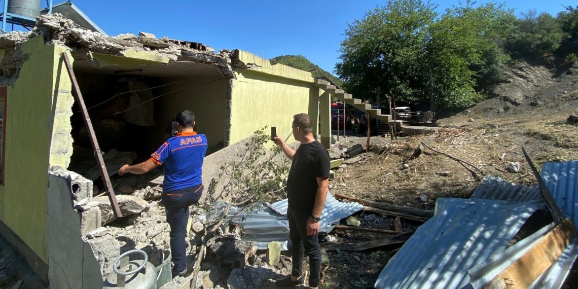 Adana için artçı sarsıntı uyarısı