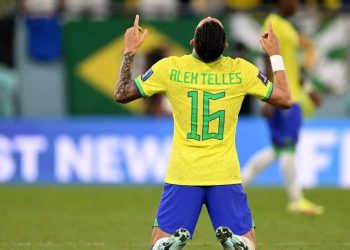 Alex Telles, Al-Nassr’a imzayı attı