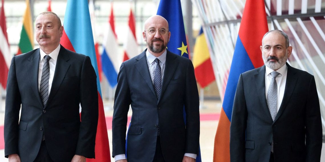 Aliyev ve Paşinyan, Brüksel’de bir ortaya gelecek