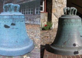 Almanya’da 500 kiloluk tarihi çan çalındı