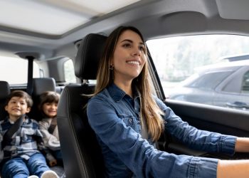 Almanya’da çocuk yahut gebelerin bulunduğu arabalarda sigara yasaklanacak