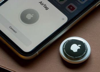 Android telefonlar sizi takip eden AirTag olduğunda uyaracak