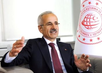 “Antalya ve Trabzon Havalimanları’nda tüm vakitlerin rekoru kırıldı”