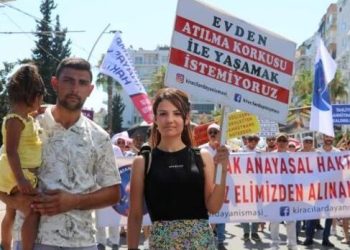Antalya’da fahiş kira protestosu