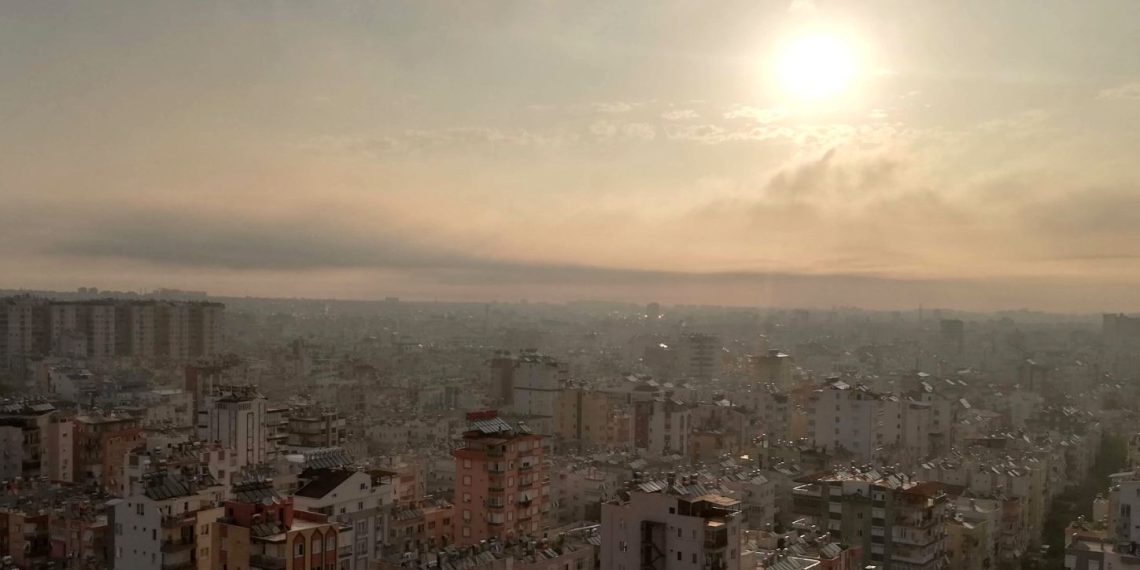 Antalya’yı nem bulutları kapladı