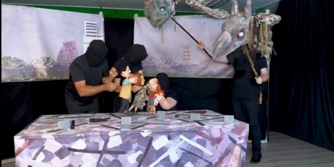 Bakanlıktan sarsıntı bölgesindeki kukla oyununa inceleme