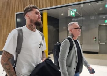 Beşiktaş’ın yeni transferi Lyanco, İstanbul’a geldi