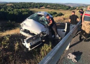 Bingöl’de araba takla attı: 1 meyyit, 2 yaralı