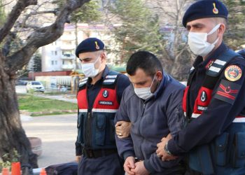 Boşanma basamağındaki eşinin konutunu basıp jandarmayla çatışan eski uzman çavuşa 62,5 yıl mahpus cezası