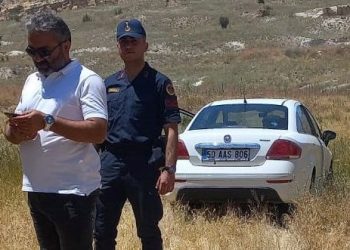 Boşanma etabındaki eşini boğarak öldürdü