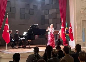 Brezilya’da Türkiye Cumhuriyeti’nin kuruluşunun 100. yılı münasebetiyle konser verildi