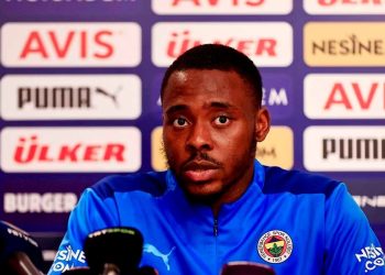 Bright Osayi-Samuel: “Ben büsbütün Fenerbahçe’ye odaklanmış durumdayım”