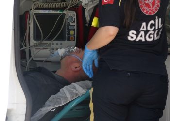 Bursa’da fabrika yangını: 3 emekçi dumandan etkilendi