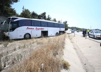 Çanakkale’de yolcu otobüsü kaza yaptı: 5 yaralı