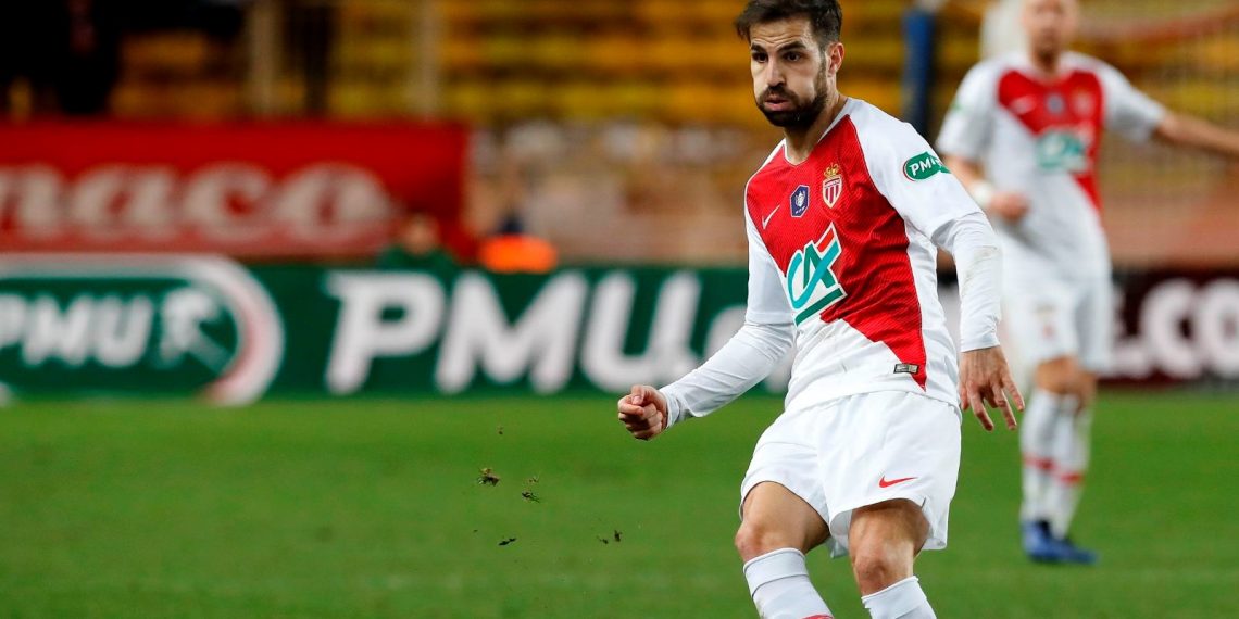 Cesc Fabregas futbolu bıraktığını açıkladı