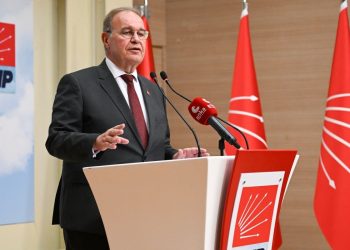 CHP, Meclis’i harika toplantıya çağıracak