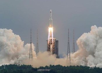 Çin 4 yeni uyduyu uzaya gönderdi