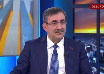 Cumhurbaşkanı Yardımcısı Yılmaz açıkladı: Vergi artışları devam edecek mi?