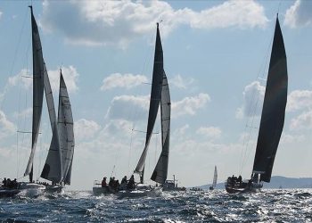 Cumhurbaşkanlığı 4. Milletlerarası Yat Yarışı’nın birinci etabı Bodrum’da başladı