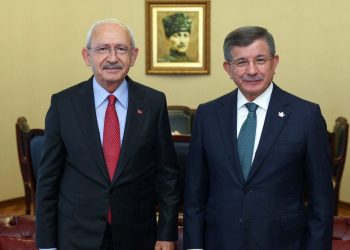 Davutoğlu’ndan Kılıçdaroğlu’na ziyaret