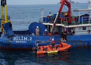 Deniz Kâşifi dümeni tekrar Marmara’ya kırdı