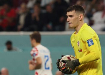 Dominik Livakovic kimdir? Fenerbahçe ile ismi anılan Dominik Livakovic kaç yaşında, nereli ve hangi mevkide oynuyor?