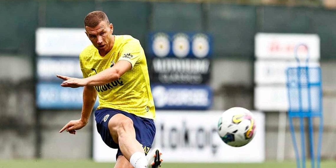 Edin Dzeko: “Fenerbahçe’yi şampiyon yapabilmek için buradayım”