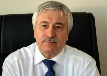 Eski rektör FETÖ’den tutuklandı