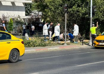 Fatih’te kuşkulu çanta paniği