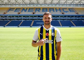 Fenerbahçe, Dusan Tadic’i renklerine bağladı
