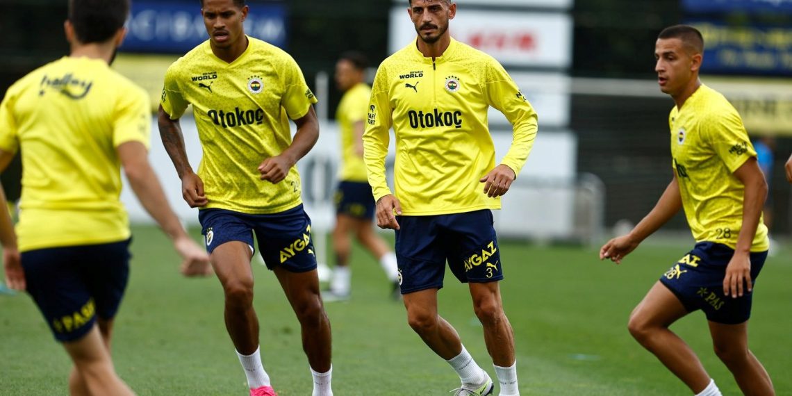 Fenerbahçe, Zimbru ile yapacağı rövanş maçının hazırlıklarına başladı