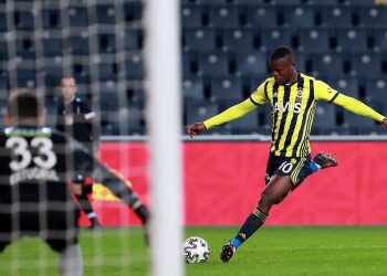 Fenerbahçe’de ayrılık: Samatta’nın yeni ekibi aşikâr oldu